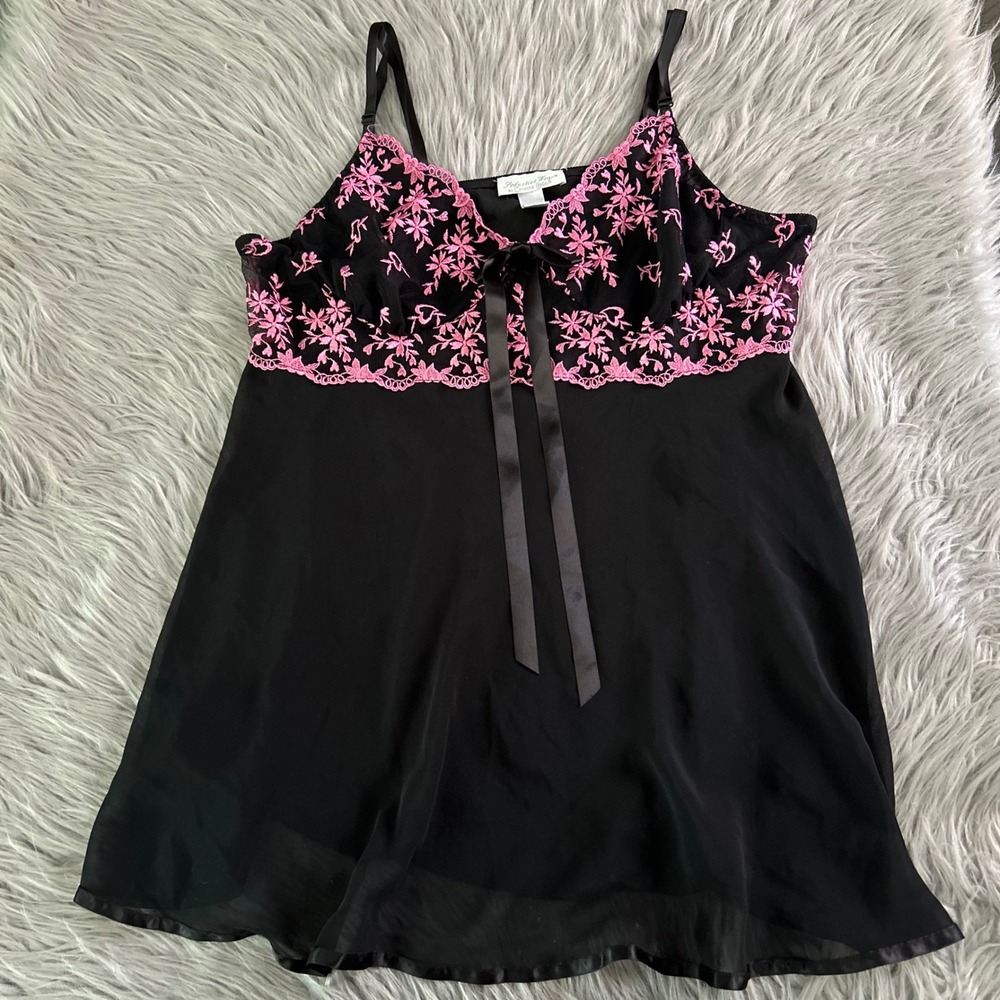 Seductive Wear By Cinema Exoile Lingerie Womens Size XL/X-Large Black Sheer Slip